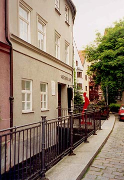 Brecht House