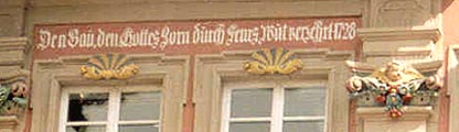 inscriptions commemorating the big fire of 1728